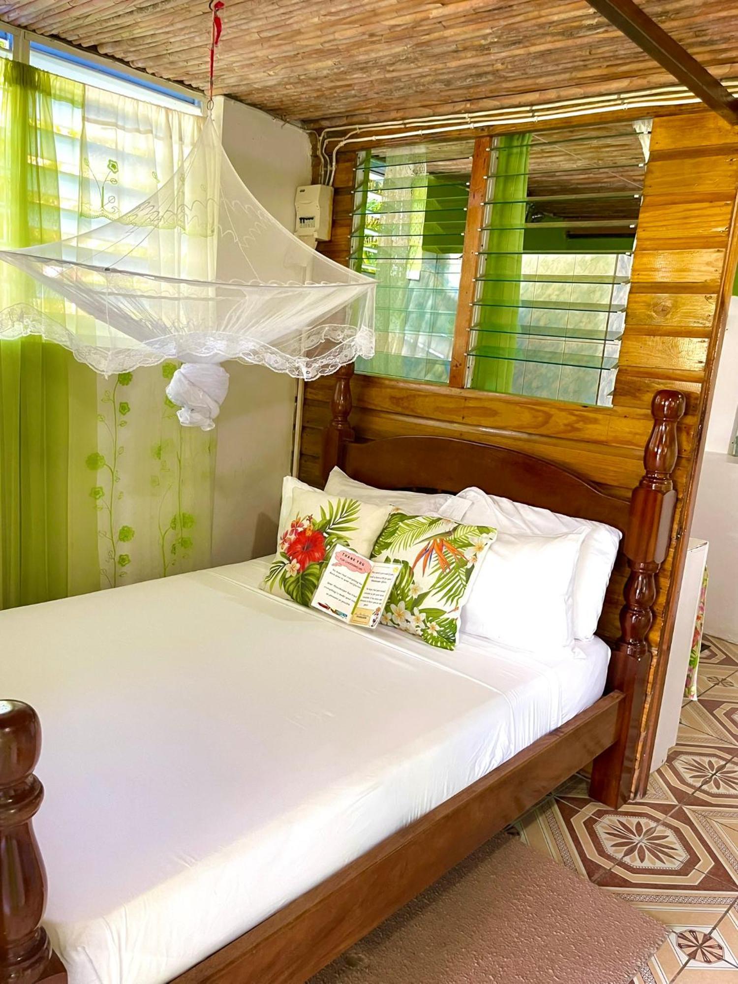 Le Petit Paradis Roseau Ngoại thất bức ảnh